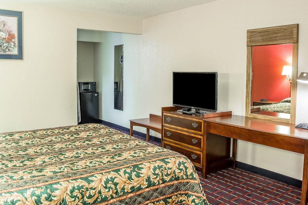 Quality Inn Henderson I-85 Buitenkant foto