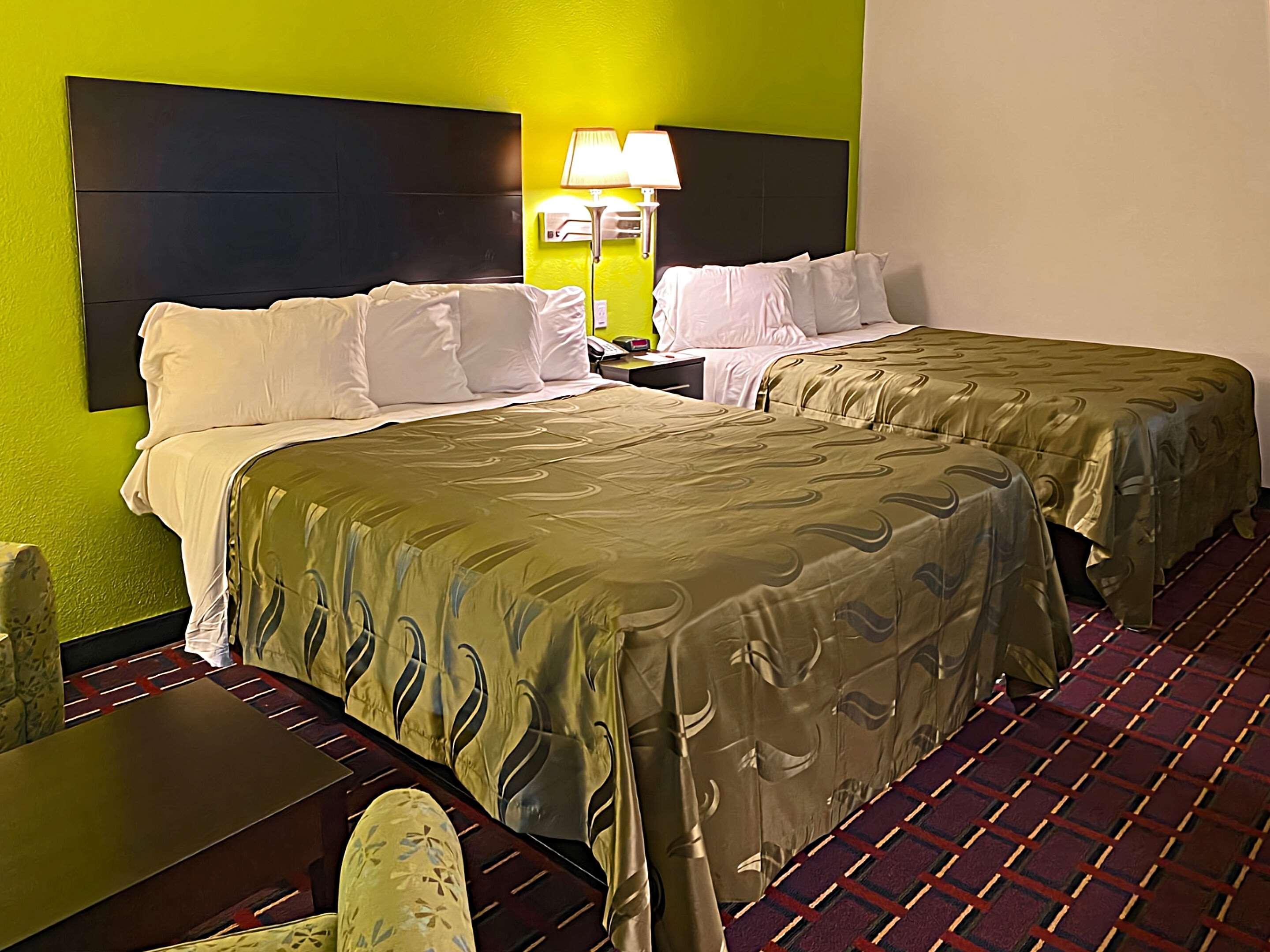 Quality Inn Henderson I-85 Buitenkant foto